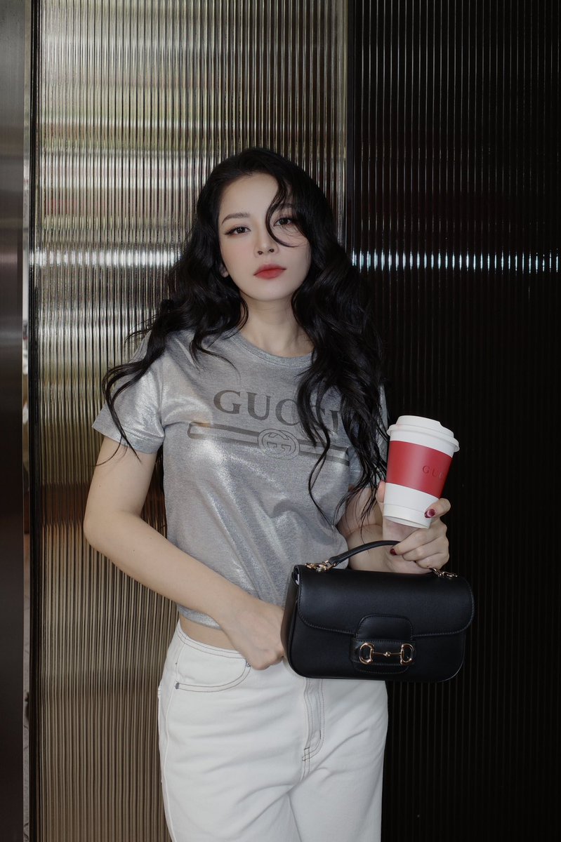chipuofficial's tweet image. It's the best time of the year at Gucci 

#GucciGift #ChiPu