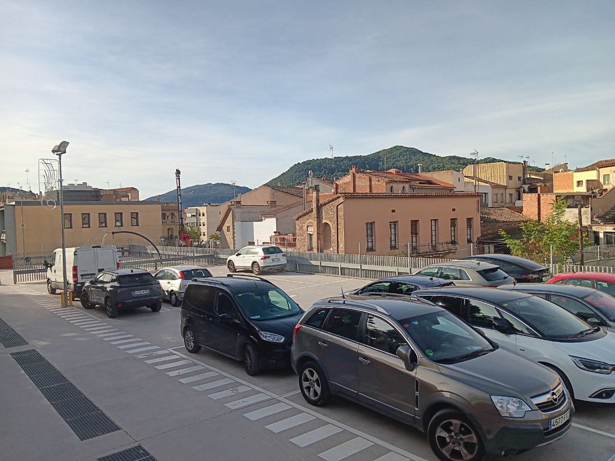 🚧 Obres de reparació del clavegueram a la zona del Casal Municipal de la Gent Gran #sfc182

🗓 Del 9 al 13 de desembre

L'aparcament descobert de 2a planta de l'av. de la Generalitat romandrà tancat durant la setmana i la rampa d'accés tallada.

🙏 Agraïm la vostra comprensió