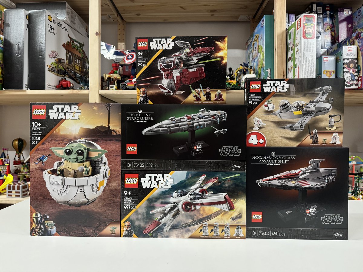 The new Star Wars sets for January 2025:
75401 Ahsoka‘s Jedi Interceptor
75402 ARC-170 Starfighter
75403 Grogu with Hover Pran
75404 Acclamator-class Assault Ship
75405 Home One Starcruiser
75410 Mando &amp; Grogu‘s N-1 Starfighter

#lego #legostarwars #lego75402 #rlfm #reviews