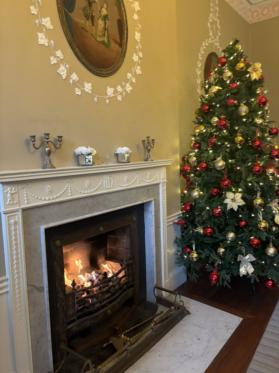 EJNI_Online's tweet photo. We’re here at @JamesJoyceCentr launching our new collaborative handbook -  “Demystifying the Cost of Environmental Justice on the Island of Ireland” 🎄🎅🏻 https://t.co/YjSNaMTJ1L