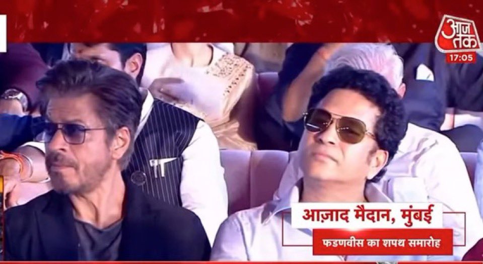 JoySRKian_2's tweet photo. What a legendary frame! Shah Rukh Khan and Sachin Tendulkar together at the Maharashtra CM’s oath ceremony.

#ShahRukhKhan #SachinTendulkar https://t.co/8dBhgt7cTG