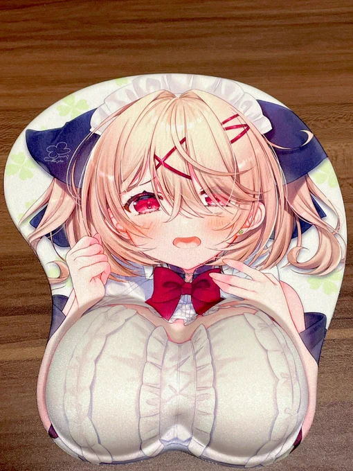 おっぺぇマウスパッド届いたぜぇ…今BOOTH関連まとめてますぞい 