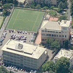 RadioBabboleo's tweet photo. #Genova ex istituto Champagnat di #Albaro, in arrivo un taglio alberi e un nuovo supermercato. https://t.co/tpmUkDjhif