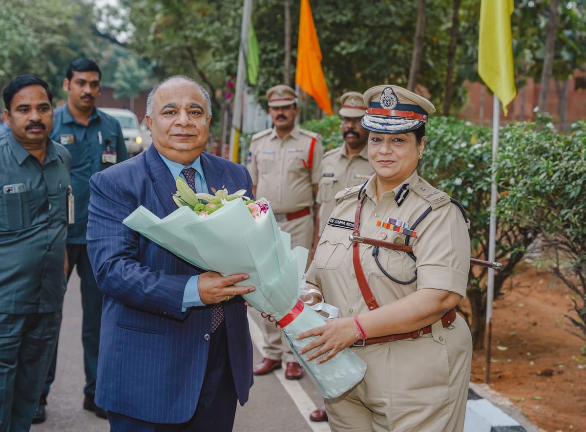 tgprisons's tweet photo. Telangana Prisons Dept held a Passing Out Parade for 101 trainees at SICA, Hyderabad.Sri Ponnam Prabhakar, Hon'ble Minister for transport &amp; B.C. Welfare .Spl CS Home Ravi Gupta IPS, and DG Prisons Dr. Soumya Mishra IPS congratulated the warders, highlighting their role in Prisons https://t.co/QxDVQwH73n