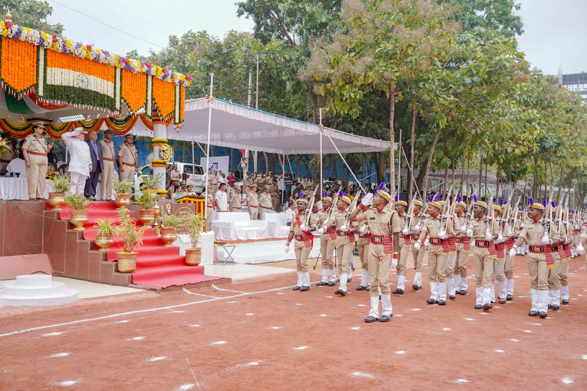 tgprisons's tweet photo. Telangana Prisons Dept held a Passing Out Parade for 101 trainees at SICA, Hyderabad.Sri Ponnam Prabhakar, Hon'ble Minister for transport &amp; B.C. Welfare .Spl CS Home Ravi Gupta IPS, and DG Prisons Dr. Soumya Mishra IPS congratulated the warders, highlighting their role in Prisons https://t.co/QxDVQwH73n