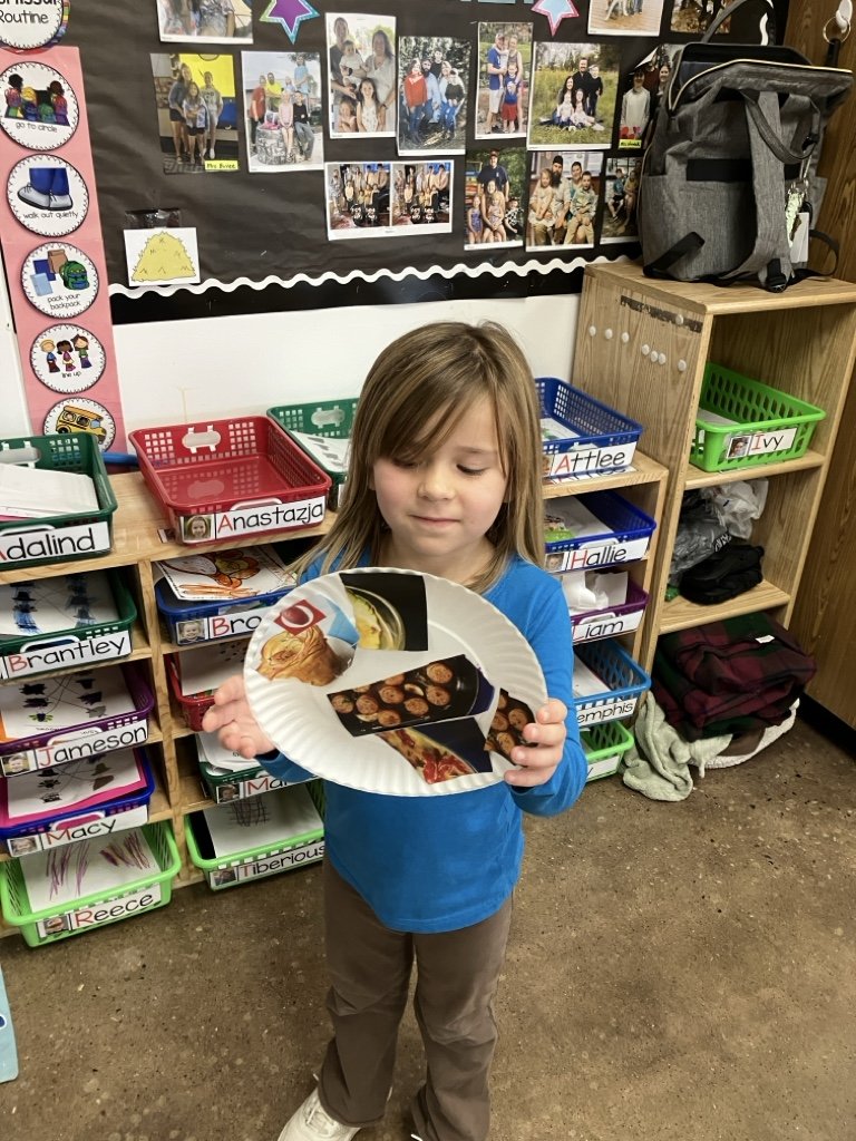 Thanksgiving in 4K was so much fun! We built turkeys in the sensory table, created our favorite Thanksgiving dinner plates, made dinner in the Pretend area and built Play Doh turkeys from a recipe. <a href="/PCSD_FV/">Fairview Elementary</a> #raiderstrong