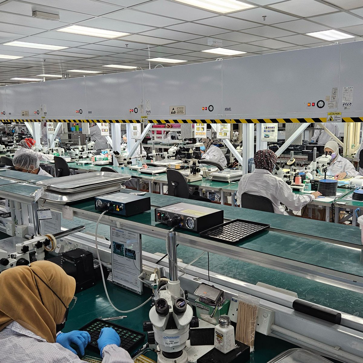PFCflex's tweet photo. Inside PFC Asia 👨‍🏭 https://t.co/V6pk7N6vYN