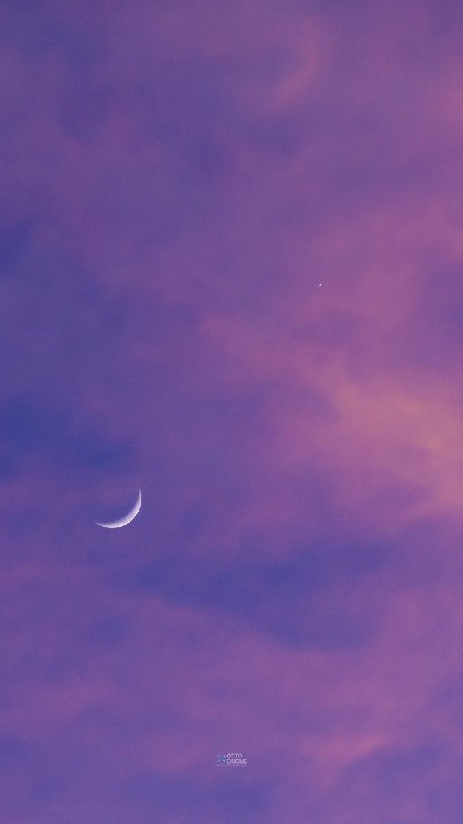 OttoArriaga's tweet photo. La Luna Creciente y Venus. https://t.co/Q8nscWCa0k