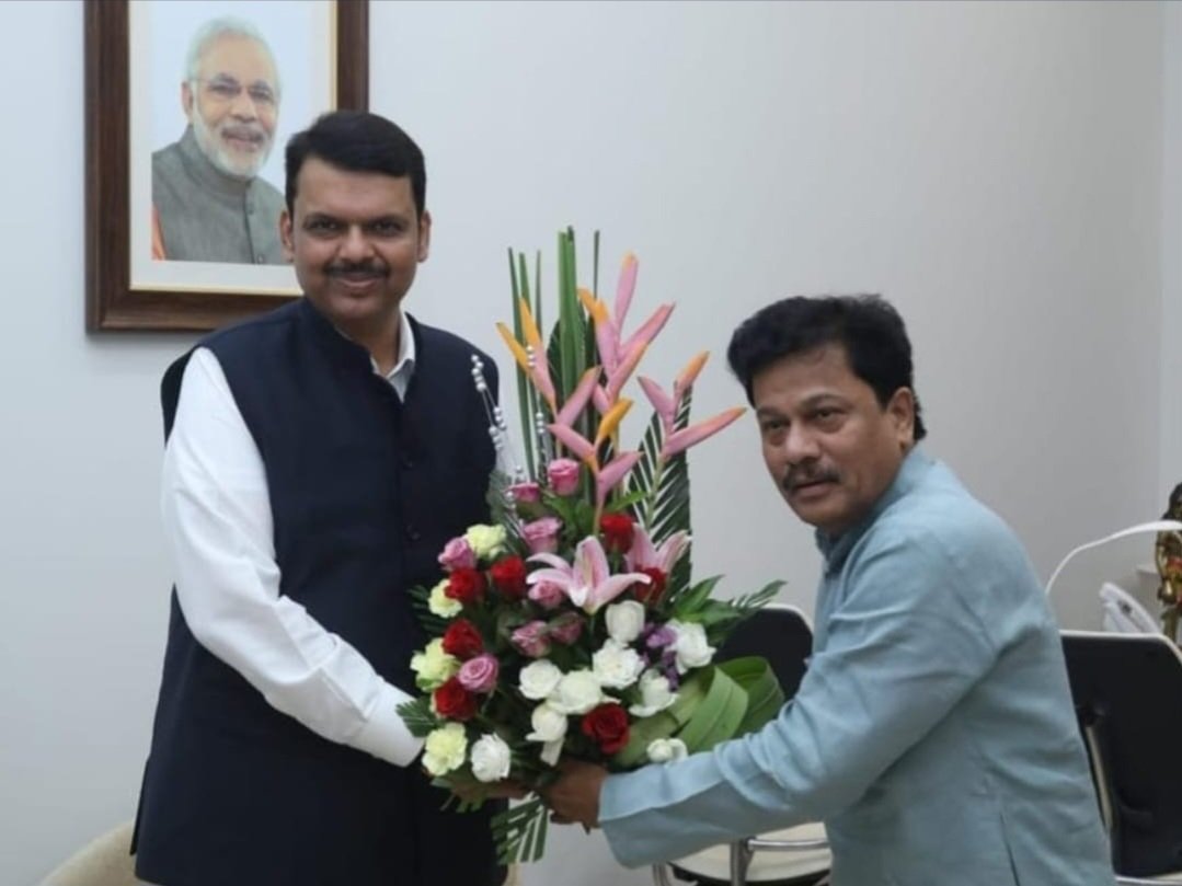 MnsHemant's tweet photo. राज्याचे नवनियुक्त मुख्यमंत्री श्री. देवेंद्र फडणवीस यांचे हार्दिक अभिनंदन... हेमंत गडकरी, प्रदेश सरचिटणीस मनसे https://t.co/0J8djM5vr2