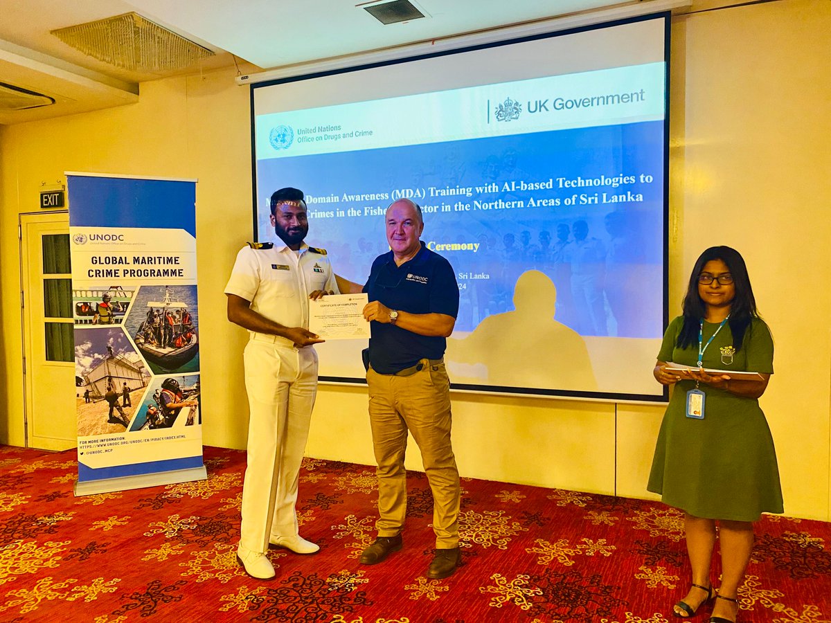 UNODC_MCP's tweet photo. 📢#Combating #crimes in the #fisheries sector in the Northern areas of Sri Lanka! 🇱🇰
@UNODC_MCP trained 2️⃣9️⃣ Maritime Law enforcement officers on Al based tools, MDA &amp; surveillance systems to effectively combat crimes @sea 🌊 ⚓️
Funded by @FCDOGovUK 🇬🇧
#BorderManagement https://t.co/6KQ3HLaGNY