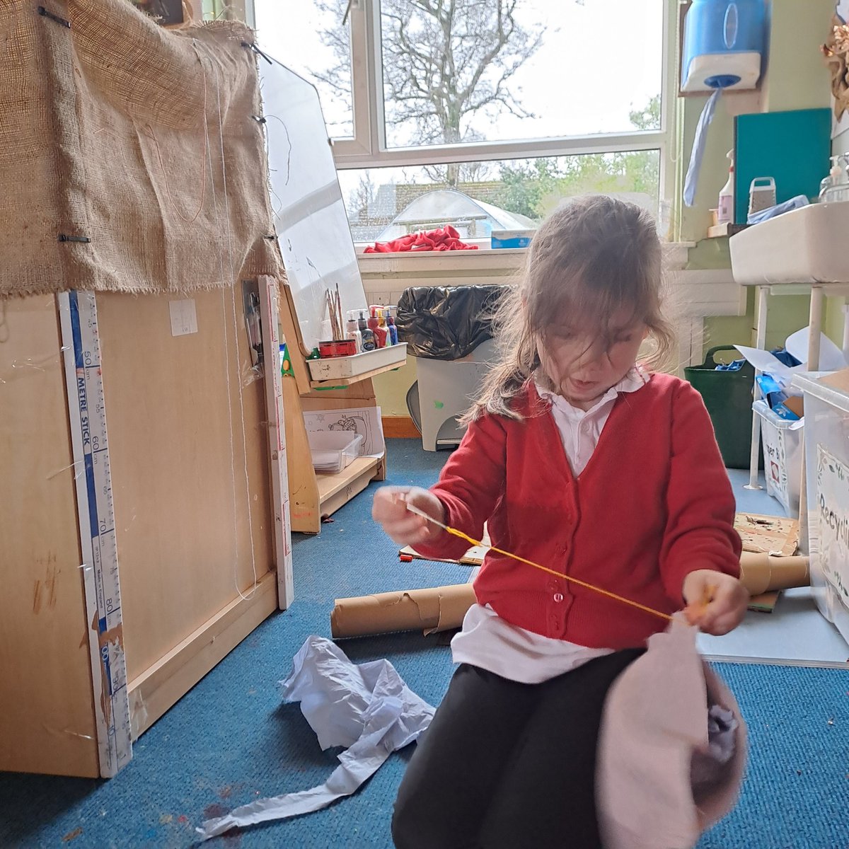 Uplawmoor Primary School tweet media