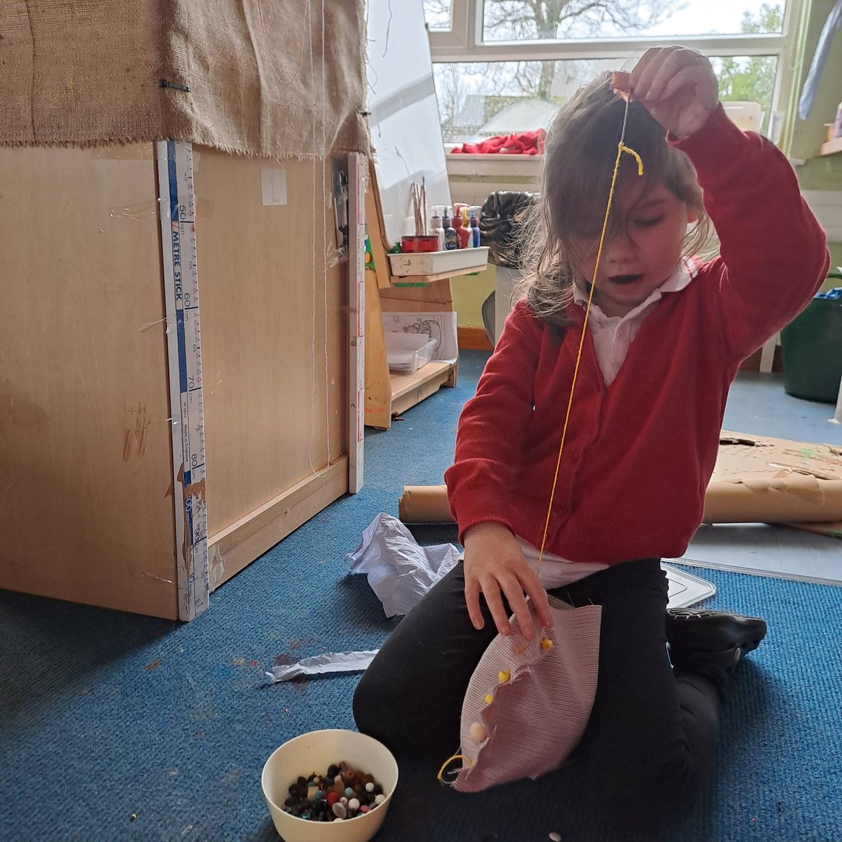 Uplawmoor Primary School tweet media