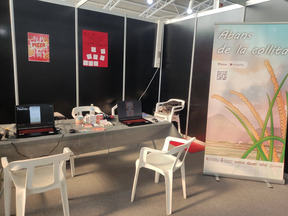 FractalTeamGame's tweet image. First day at the convention, we are very happy and exited!

#indieGame #indieDev #gameDev