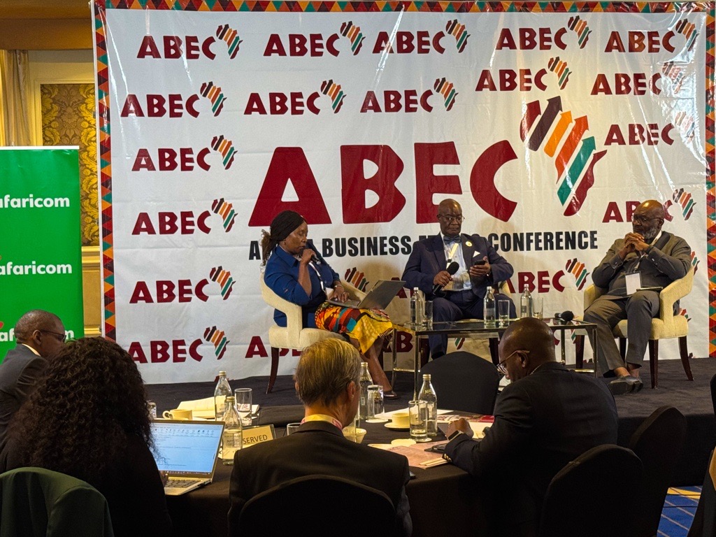 UNODCEastAfrica's tweet photo. In Nairobi, 🇰🇪 @UNODC_EA supported the Africa Business Ethics Conference 2024 that gathered participants from the private sector, Government, Civil Society and the media to define the way forward to promote business ethics in Africa🌍.
#UNCAC #UnitedAgainstCorruption #ABEC2024 https://t.co/zFgmaWxwwE