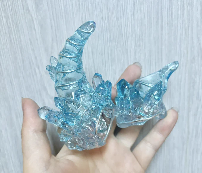 創作ツノカチューシャさわわ工房ツノアンバサダーとかそのうち企画したいですね( ˘ω˘ ) 定期的にツノ提供するので着用して投稿お願いしたい(壮大な夢) 