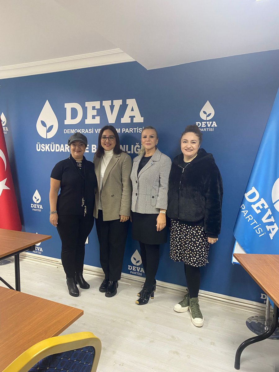 deva_uskudar's tweet photo. İlçe Kadın Politikaları başkanımız Sn. Saliha Özbek’in düzenlediği muhtarlık ve dernek ziyaretlerimizi  İl Kadın Politikaları Başkanımız Sn. Nalan Ilgın’ın katılımlarıyla gerçekleştirdik. Muhtarlarımıza ve dernek başkanlarımıza misafirperverlikleri için teşekkür ediyoruz. https://t.co/ycOz0j8MfE