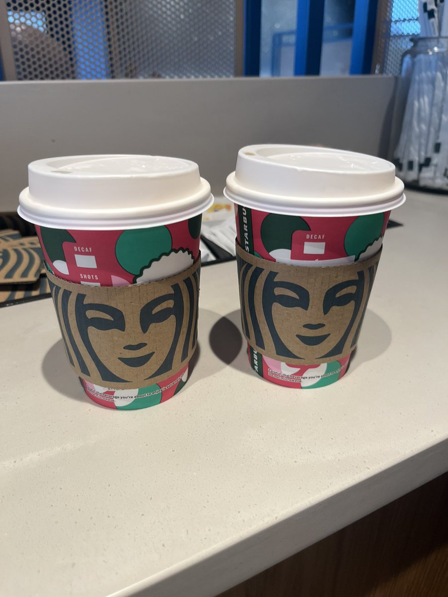 Big shout out to <a href="/StarbucksUK/">Starbucks UK</a> for our free drinks this lunchtime ☕️