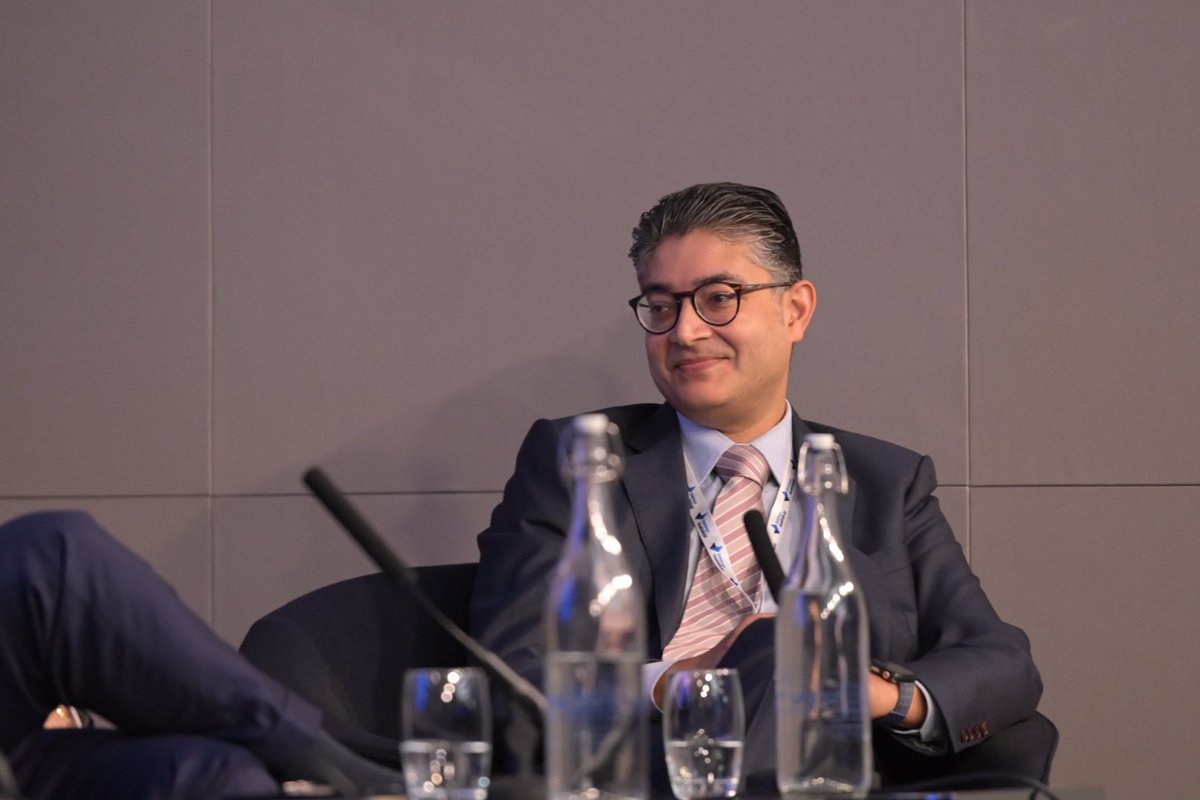 EdelSmithfield's tweet image. This year's #InvestorSummit24 closes with a panel on private markets - and specifically the outlook for exits in 2025 - fetauring experts at @HSBC Asset Management, @Coller_Capital, @OneCarlyle and @ares_management