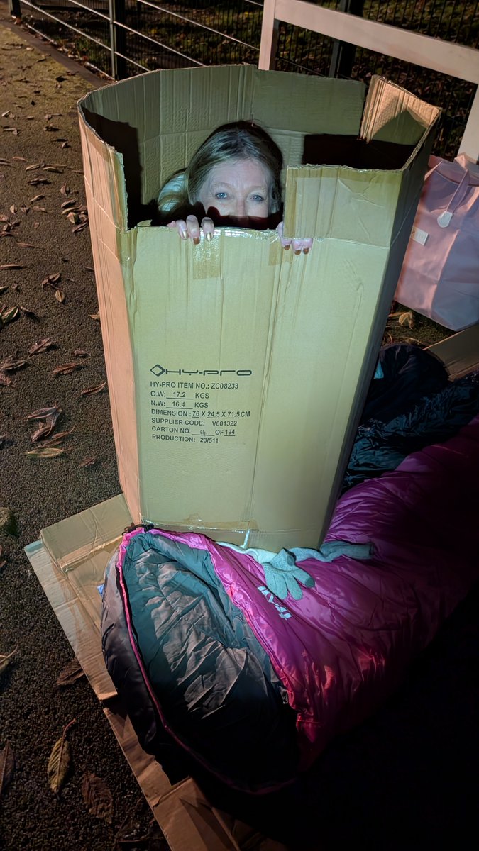 Hats off to Occupational Therapist Hannah and Ward Manager Benita from Hertfordshire, who braved a cold, rainy night at Lockers Park with DENS: Helping Rebuild Lives, raising funds and awareness for homelessness.
Support Hannah and Benita's challenge  👉 clch.nhs.uk/about-us/news/…