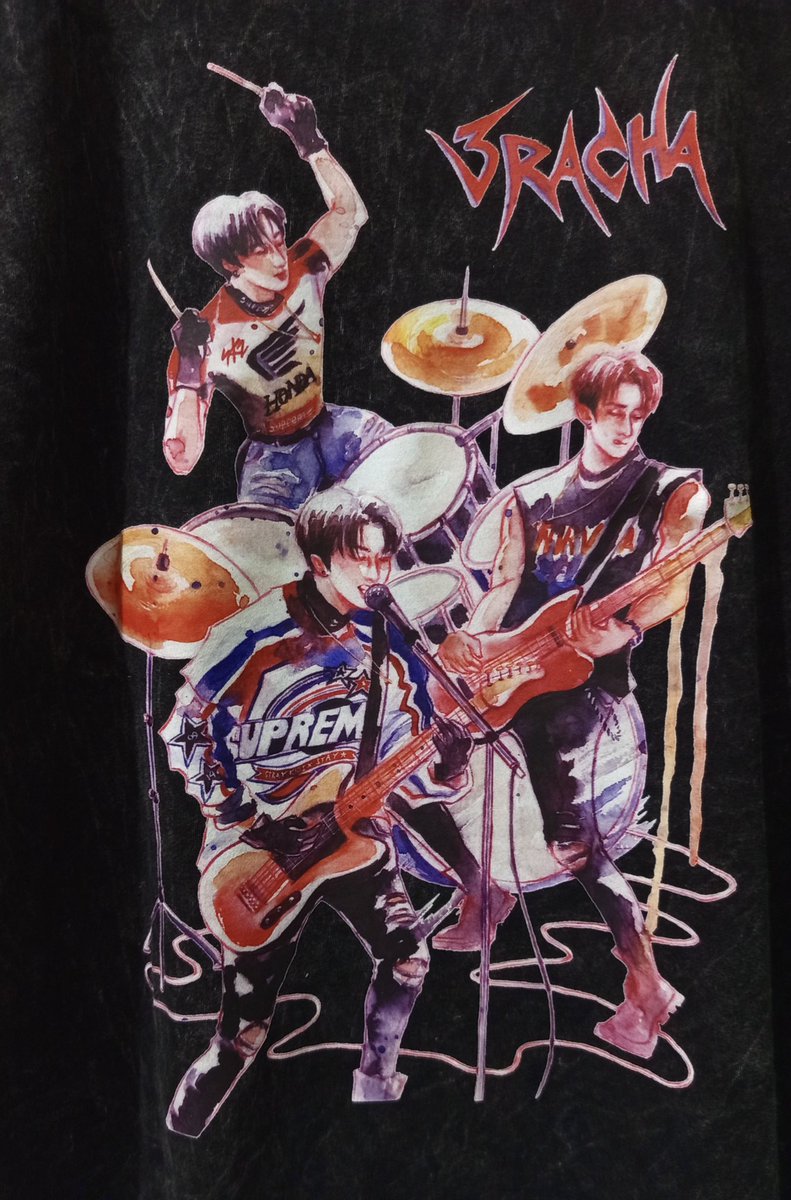 aydanimza's tweet photo. [🔁 &amp; 💗 appreciated]
OPEN PO 3RACHA ROCK BAND T-SHIRT
–– by @aydanimza 🎸💫

📆 PO: 5-8 Dec 24
📦 mail order (🇮🇩 only)
🍧 IDR 150k (normal price 165k)
🛒 available in oversize L&amp;XL

🔗 https://t.co/8SR4RAP6mI

#StrayKids_dominATE #dominATE_JAKARTA #straykids #3RACHA #stayselling https://t.co/HIv1WuYRJo