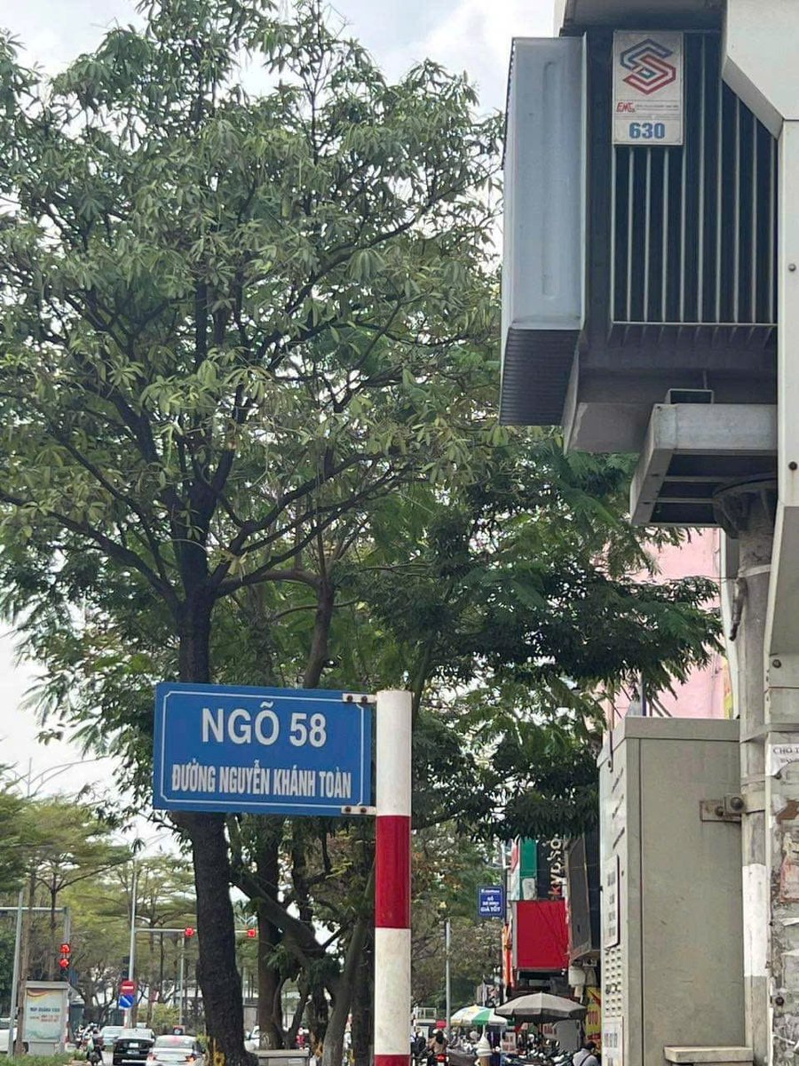 dragon_traderr's tweet photo. Chính chủ cần bán căn hộ chung cư ngõ 58 Nguyễn Khánh Toàn
Diện tích 45m gồm 1N,1WC có thể sửa thành 2N
Toà nhà 9 tầng có thang máy
Mặt ngõ chính 2 bên kinh doanh sầm uất
Gần trường học FPT, chợ, siêu thị..thuận tiện di chuyển
Giá 1tỷ650
Lh 0985368836 em Minh https://t.co/s3PaqjcNNB