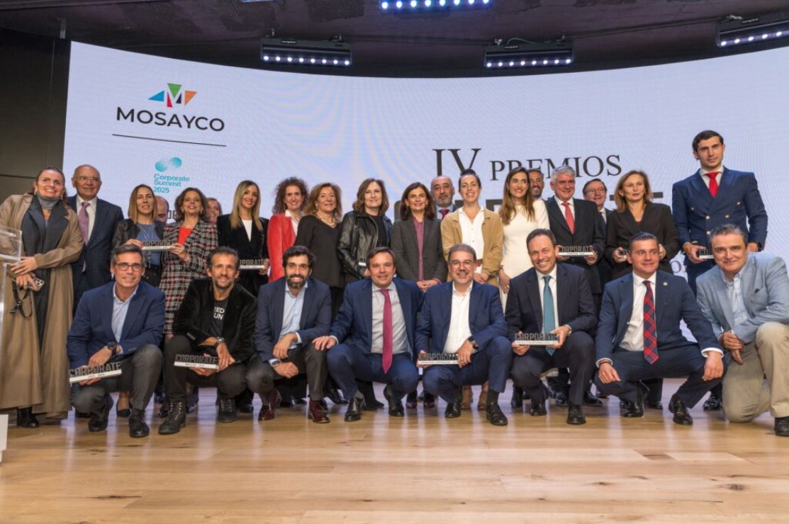 Enhorabuena a los premiados en la IV edición de los Premios <a href="/corporate_es/">Corporate</a> reconociendo la excelencia empresarial en España, destacando la importante labor de empresas como <a href="/MadrilenadeGas/">Madrileña de Gas</a> , <a href="/GrupoCosentino/">Cosentino</a> o <a href="/MASORANGE_ES/">MasOrange</a>. Más info ➡️ bit.ly/3OHxCBK