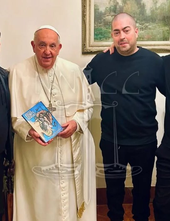 los anti callejeros y los anti papa francisco me pueden chupar bien los dos huevos. VIVA PERON.