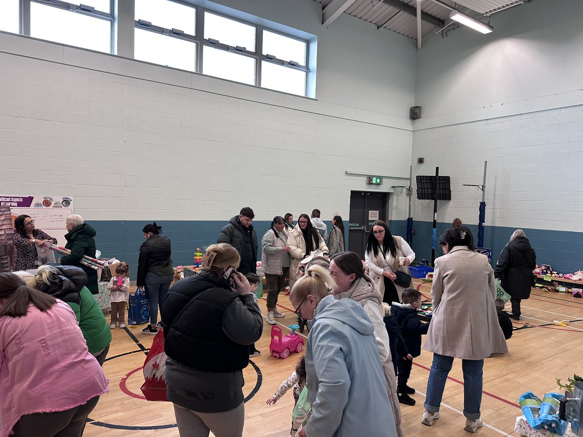 Overwhelming support for our Christmas Fayre yesterday.

The money raised will make such an important impact for our children/ families.

Thank you to all those who supported with donations and contributions of time and money.  

<a href="/AultmoreParkPri/">Aultmore Park Primary & LCR</a>  thank you to past families also