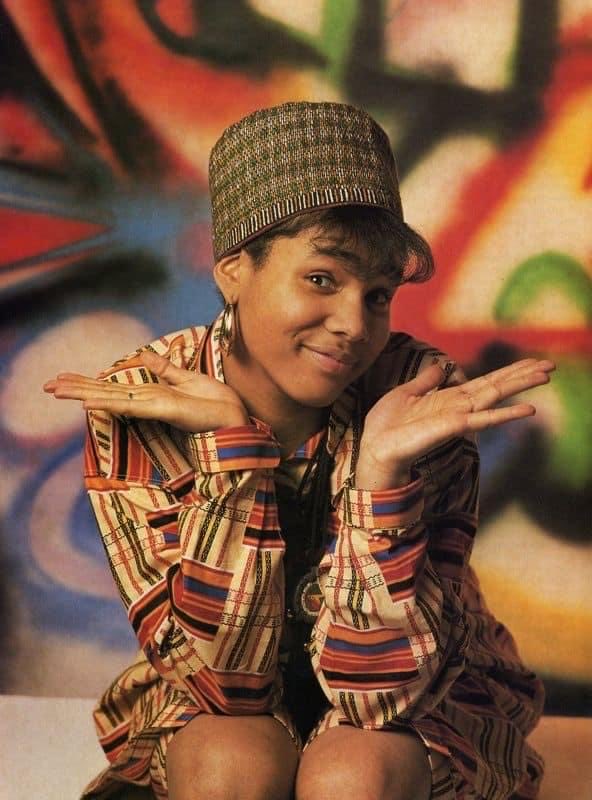 HHBITD's tweet photo. Monie Love 👑👑🎙️🎙️🔊🔊
#HipHop #80s #90s #MonieLove 🔥🔥 https://t.co/t82IUPTYeC