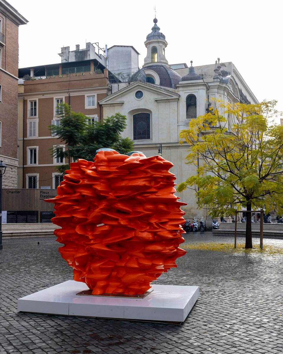 Roma's tweet photo. 📌 Dal 27.11. 2024 al 31.01.2025 tre #sculture dell’artista #TonyCragg verranno installate a piazza S.Silvestro e a piazza di S. Lorenzo in Lucina.
La mostra dello stesso #Cragg è fino al 4.05, al Museo Nazionale Romano - #TermediDiocleziano.
Info 👉🏻 https://t.co/gQVr0HaG7h https://t.co/jEFppONHV4