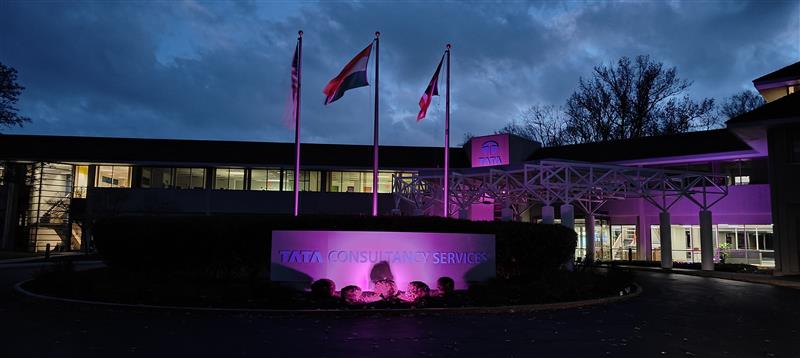 tcs_na's tweet photo. 💜 This week, we proudly joined the #PurpleLightUp movement at #TCSNA, celebrating the remarkable contributions and resilience of individuals with disabilities. We're committed to fostering a culture of inclusivity and empowerment, where everyone can thrive.
#IDPwD #DiversityAndInclusion #InclusionInAction #OneTCS