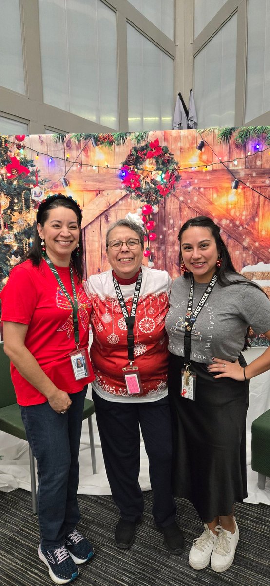 Let's begin the holidays. 
#RPND
<a href="/EnglishwithMiss/">Ms. Vazquez</a> 
<a href="/gabeandsniff/">Jenn Valencia</a>