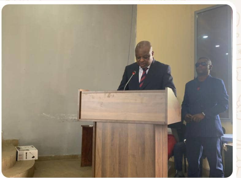 acprdcongo's tweet photo. #RDC : présentation jeudi, à l'assemblée provinciale à #Kenge, du projet d'édit budgétaire et le rapport d'exécution pour l'exercice 2025, par le gouverneur de la province du #Kwango dans le sud-ouest de la République démocratique du Congo, a constaté l'#ACP. "C'est encore un honneur pour moi de me tenir devant vous pour présenter le budget et le rapport pour l'exercice 2025. Le budget de la province du Kwango pour l'exercice 2025 est arrêté en équilibre, en recettes et en dépenses à 398.316.011.826,40 CDF (Francs congolais Trois cent nonante huit milliards trois cent seize millions onze mille huit cent vingt-six quarante centimes)", a déclaré Willy Bitwisila, gouverneur de la province du Kwango.
Découvrez d'autres informations sur notre site web : https://t.co/tGEWJ2BOoV