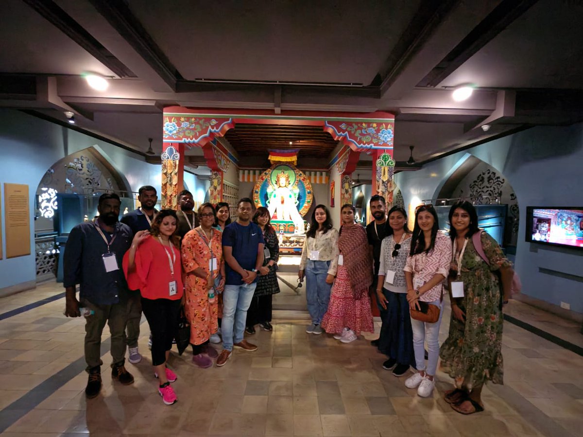 diaspora_india's tweet photo. Participants of #79KIP had a memorable visit to the Chhatrapati Shivaji Maharaj Vastu Sangrahalaya in Mumbai. Showcasing India's rich cultural heritage and history, the museum offered insights into Art, Archaeology, and the Legacy of Shivaji Maharaj. #KnowIndia #CulturalHeritage https://t.co/e8tyZ0r9g2