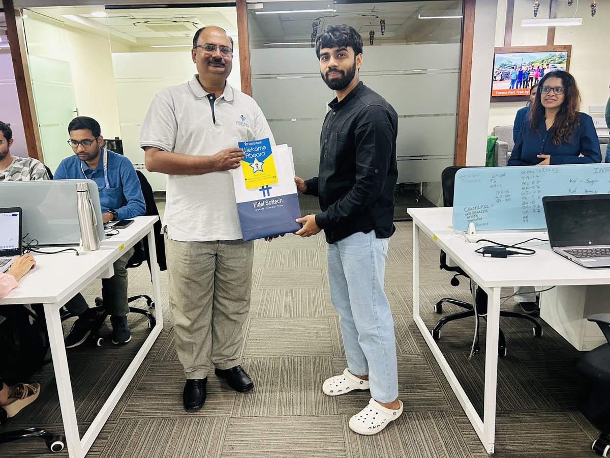 VedantFidel's tweet photo. I am thrilled to announce that I have officially started my first job as a #WebDesignIntern at @Fidel_Softech.
Looking forward to contribute to deliver outstanding designs & UI/UX, as I take this first step in my career path.
#FirstJob #WebDesign #UIUXDesign #InternshipJourney https://t.co/KMlcL4W7HB
