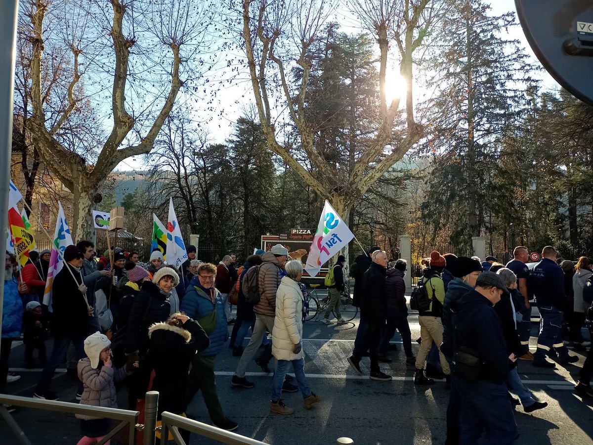 SNES-FSU Aix Marseille tweet media