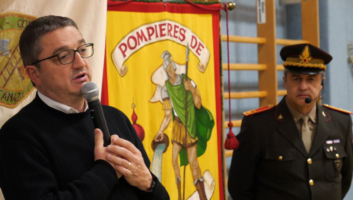 ProvinciaTrento's tweet photo. #Fiemme e #Fassa, #SantaBarbara nel segno della gratitudine.
Il ringraziamento del presidente Fugatti in occasione delle celebrazioni a #Moena e #Campitello.
👇🏼
https://t.co/gRuILqPbaY @fedvvfvoltn https://t.co/vzHoTr7Y0B