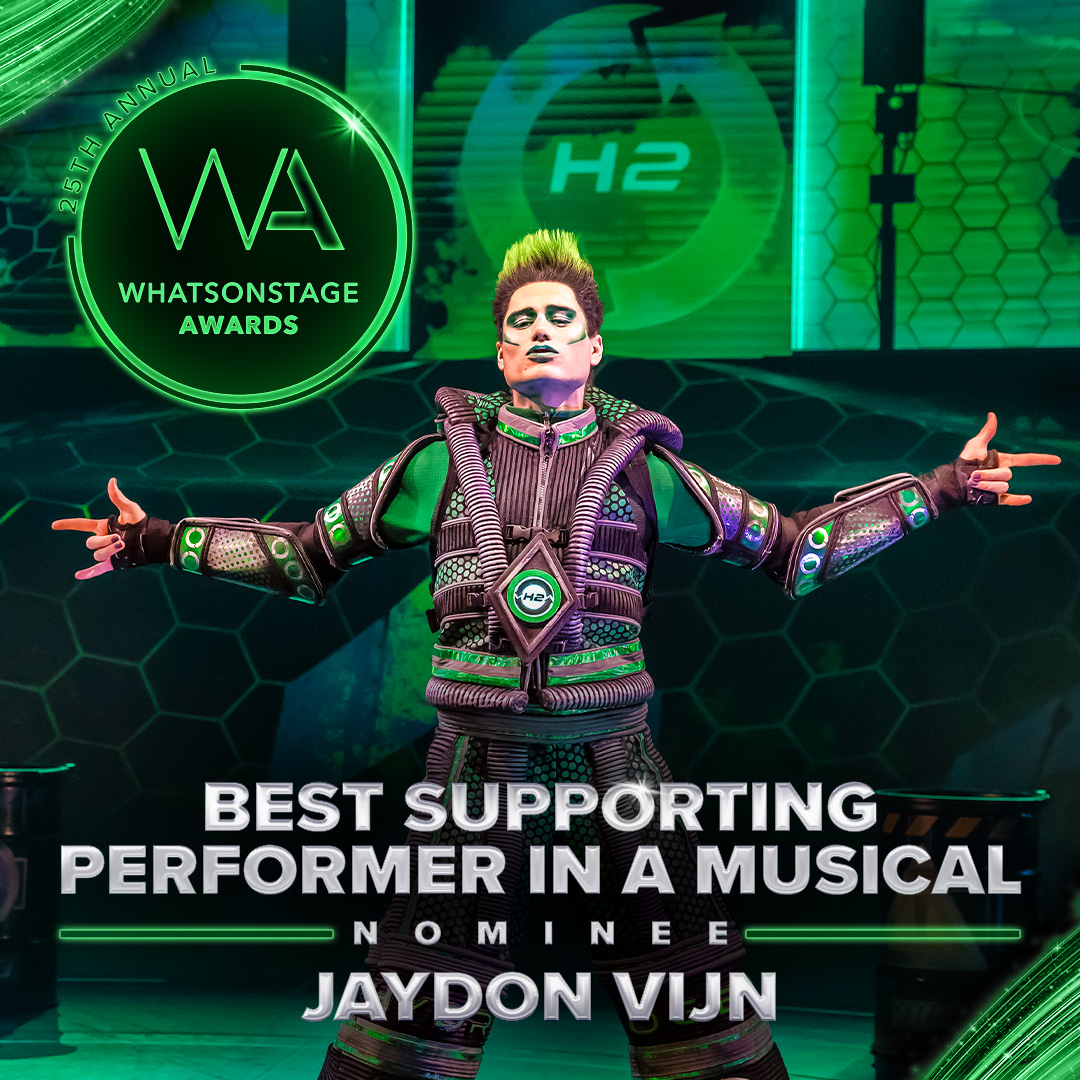 Starlight Express London tweet media