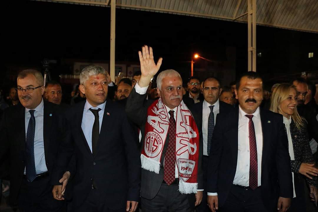 𝐃𝐫. 𝐃𝐮𝐫𝐦𝐮𝐬 𝐀𝐥𝐢 𝐀𝐑𝐒𝐋𝐀𝐍 (@drdaliarslan) on Twitter photo Canımız, aksaçlımız, bakanımız <a href="/korayaydintr/">Koray Aydın</a> doğum gününüz kutlu olsun. Yolunuz yolumuzdur. Canımız, aksaçlımız, bakanımız <a href="/korayaydintr/">Koray Aydın</a> doğum gününüz kutlu olsun. Yolunuz yolumuzdur.