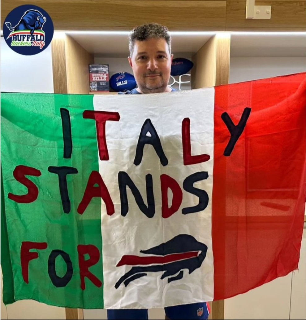 BillsItaly's tweet photo. See you in LA #BillsMafia โค๏ธ
Find this flag
Find this guy
Italy: Buffalo Bills Backers Italy country https://t.co/rrBq5qqYZW