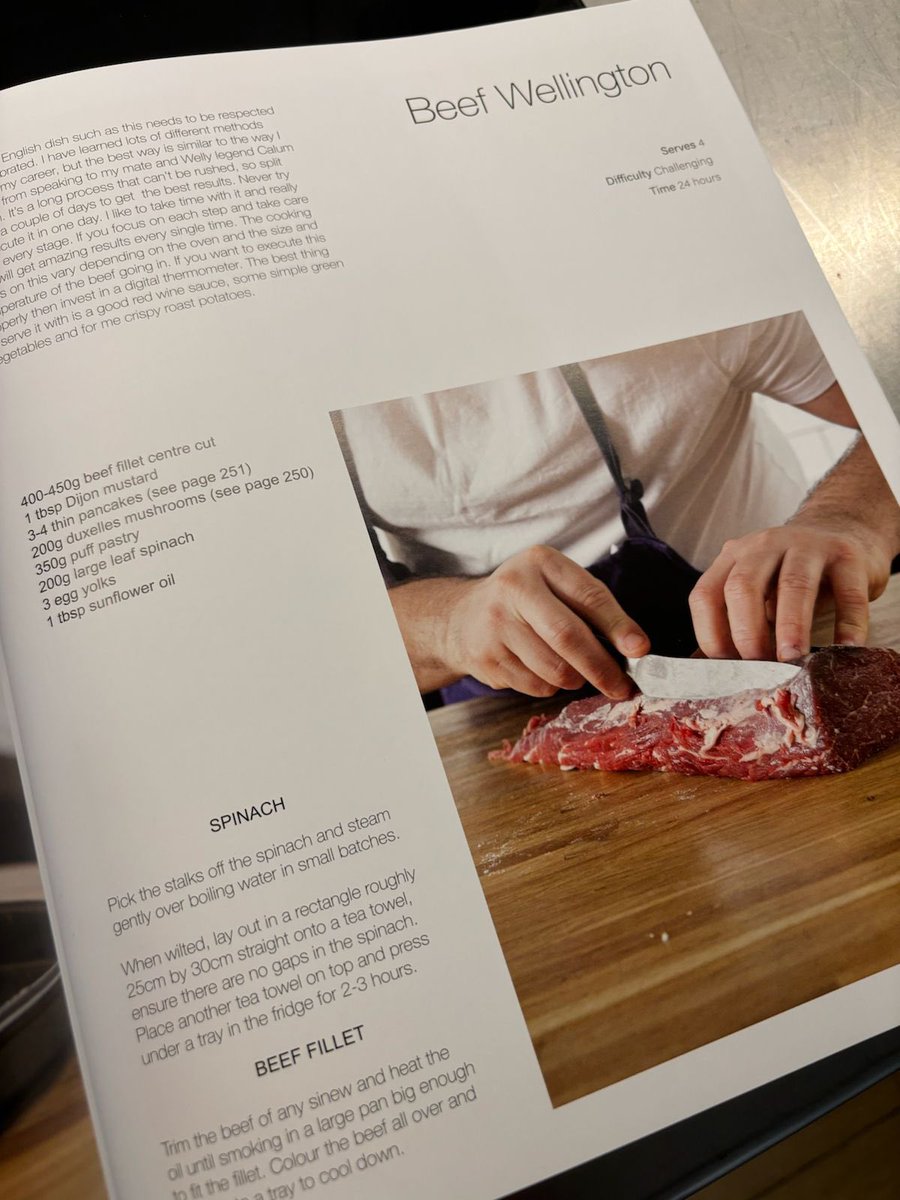 The Nightcap Catch Up Episode 75 🥃 🎙️

How to cook perfect Beef for Christmas Day 🥩 
Yorkshire Puddings
Beef Wellington 🧑‍🍳 
Tinsel 
Best Christmas foods 🎄 
Chewing the industry fat 🍴 

<a href="/SiAlexander/">Simon Alexander</a> 
@paulfosterchef 

podcasts.apple.com/gb/podcast/the…