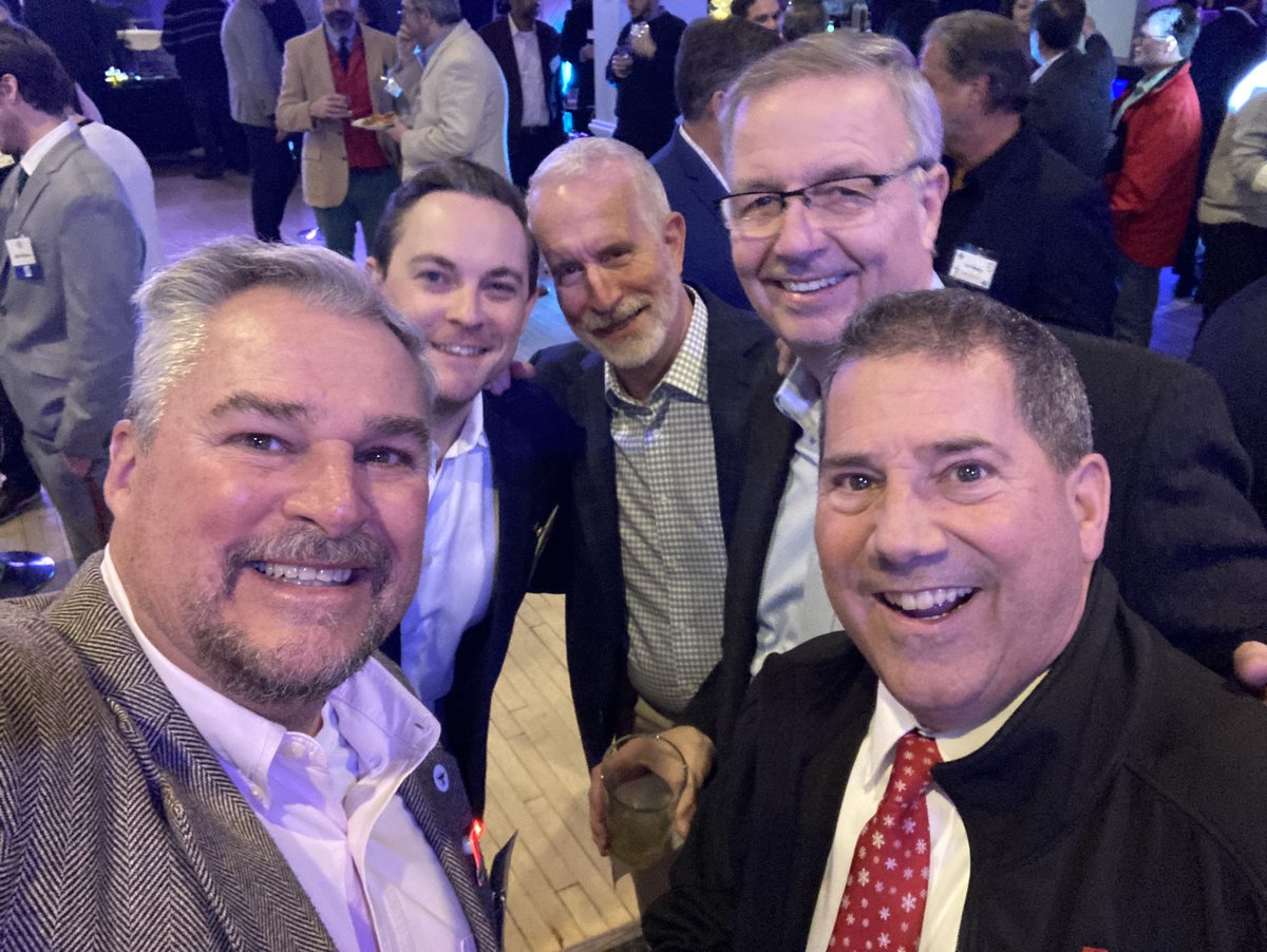 MullerInc_'s tweet photo. Thanks to ECS Group of Companies for hosting a wonderful holiday party and for having #TeamMuller be a part of the celebration! It was a fantastic opportunity to enjoy some great food and celebrate the season. Here's to a bright year ahead and more memories with the ECS team! https://t.co/iKoo7aGQbW