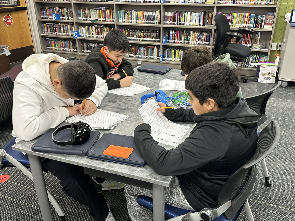 Christina Merta tweet media