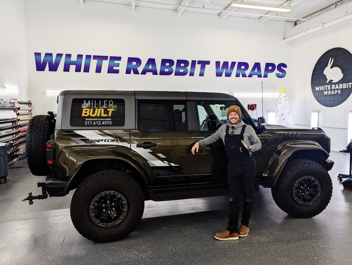 💪🏽Why brand your ride?

Your vehicle is a billboard on wheels—whether you’re at a job site, grabbing coffee, or cruising the highway, it’s a chance to showcase your business.