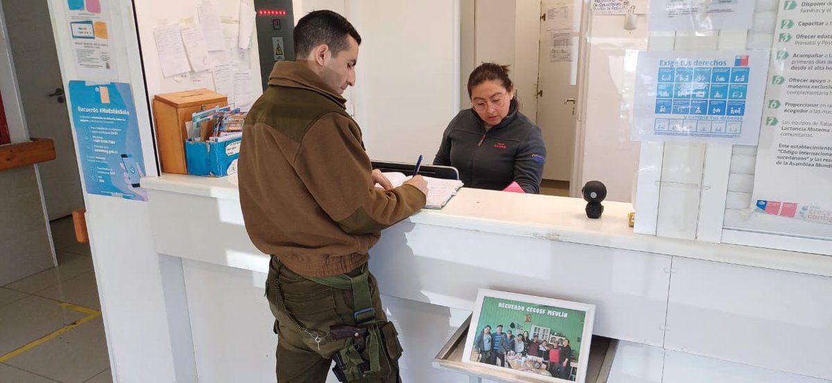 CarabLosLagos's tweet photo. Carabineros del Retén Isla #Quenac, como parte del plan de visitas a las islas, que forman parte del archipiélago de #Chiloé, realizaron patrullajes y fiscalizaciones en Isla Meulín, fortaleciendo el vínculo con la comunidad y promoviendo la seguridad local. #CarabinerosDeTodos https://t.co/dts5rOAa0E