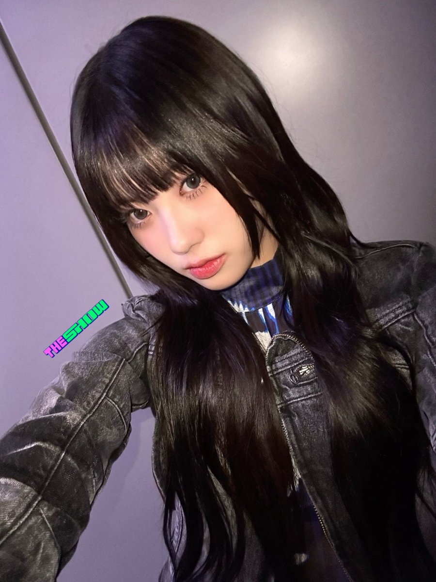 kobizst's tweet photo. i need to Eat her https://t.co/0ywOt4FSe0