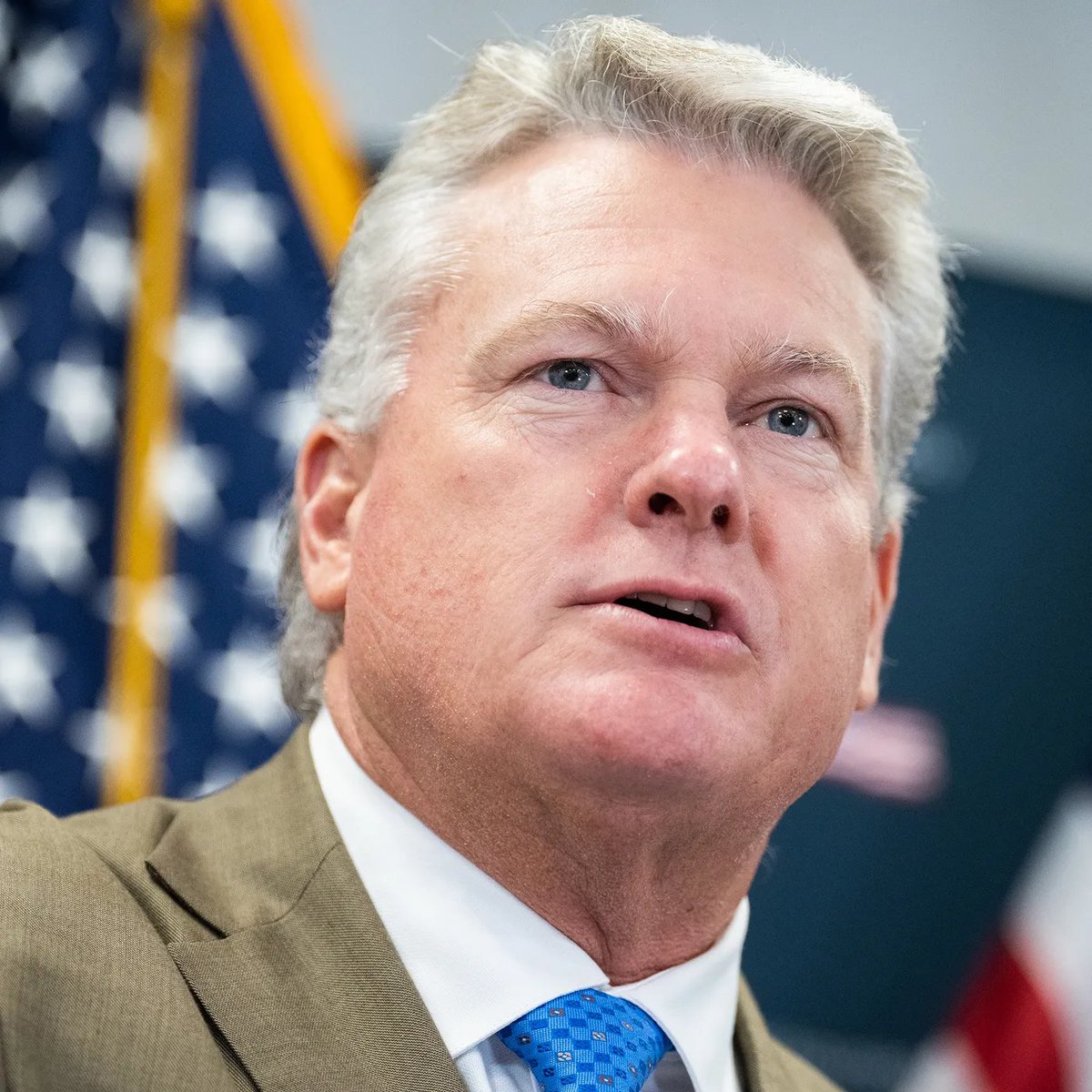 wallstreetbets's tweet image. When Congress trades memecoins, you know crypto’s gone from Wall Street to the Freightyard.

Rep Mike Collins aped $30k into Ski Mask Dog