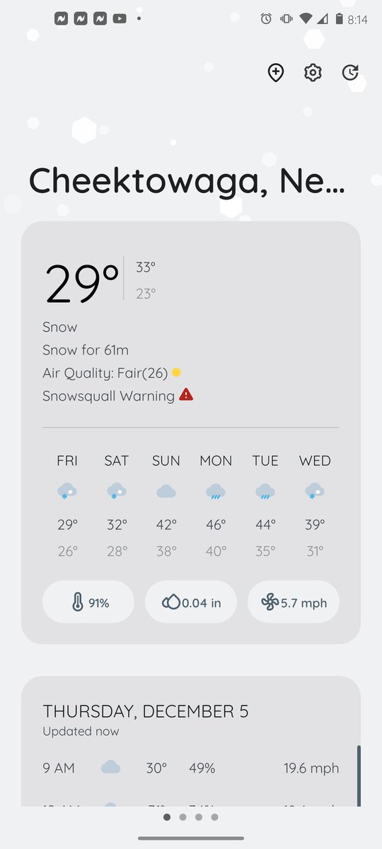 ZeusKingDARK's tweet photo. WTF is a Snow Squall? #BuffaloSnow https://t.co/s6emsL4sDv