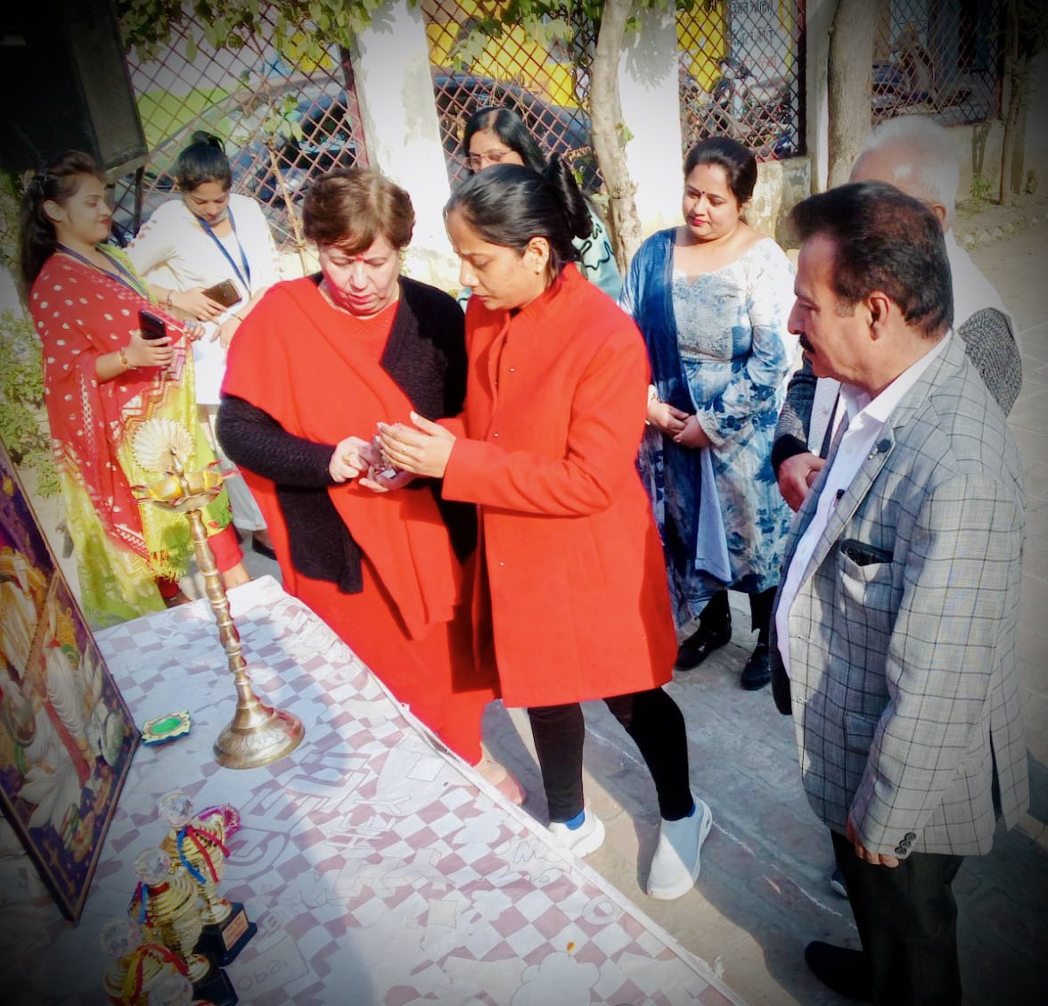 _jyotiaggarwal's tweet photo. क्षेत्र में स्थित लॉर्ड कृष्णा विमला बाल विद्यालय द्वारा आयोजित स्पोर्ट्स कार्यक्रम की श्रंखला में सम्मिलित होकर प्यारे बच्चों को शुभआशिष सहित उनके उज्जवल भविष्य की कामना की।।
@highlight
#Dharmpalsing 
#pos 
#Motivation 
#followerseveryone https://t.co/tH9aczXZZA