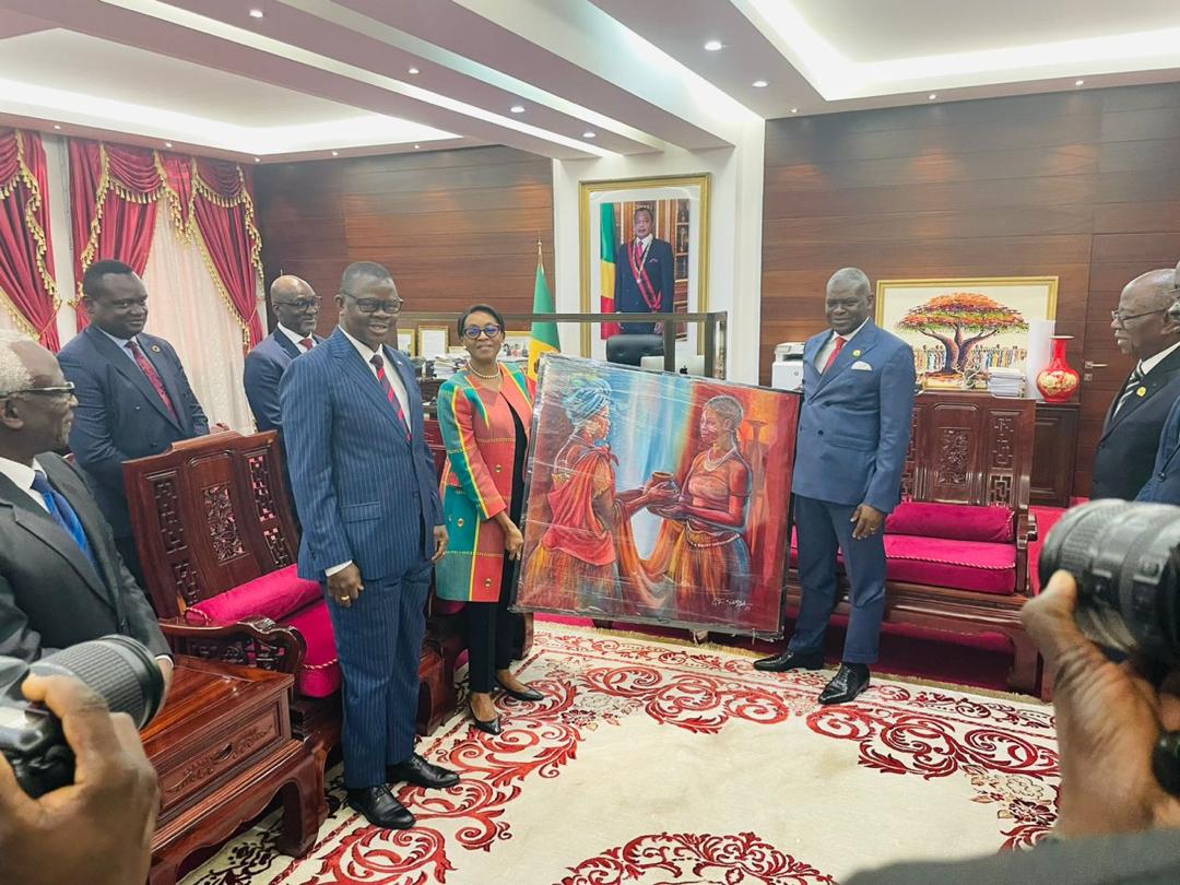 sodjinoudossou's tweet photo. Distinction de @MoetiTshidi au rang d'officier de l'ordre du mérite congolais par @MakossoAnatole premier ministre @GouvernementCG en présence @MokokiG @MSP_CG ce 5 décembre 2024: résultat d'un leadership à fort impact sur santé et bien-être en Afrique @DrTedros @PR_Congo @WHO https://t.co/DNq0q2Abet
